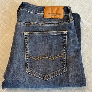 Men’s American Eagle Jeans 30 x 36 Original Straight Extreme Flex Denim